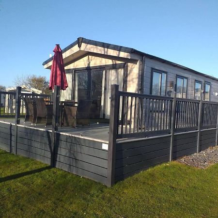 Superior 6 Berth Holiday Home In Suffolk Saxmundham Ngoại thất bức ảnh