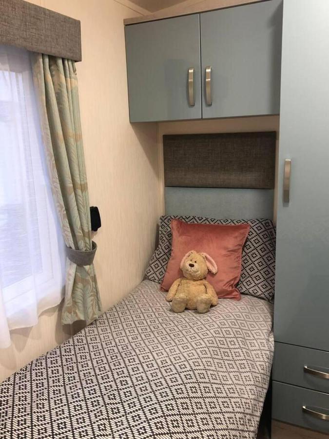 Superior 6 Berth Holiday Home In Suffolk Saxmundham Ngoại thất bức ảnh