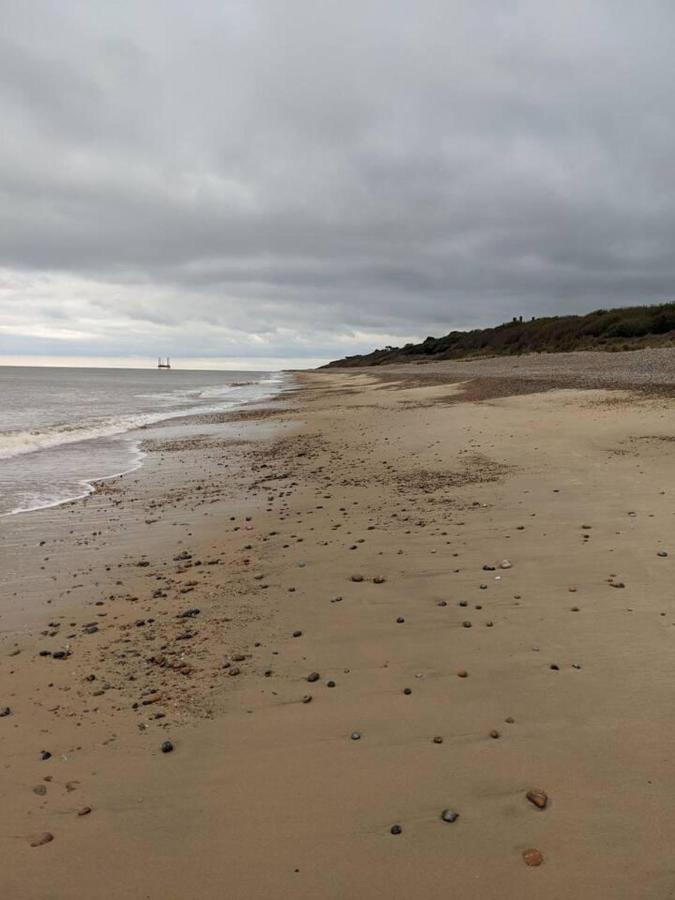 Superior 6 Berth Holiday Home In Suffolk Saxmundham Ngoại thất bức ảnh