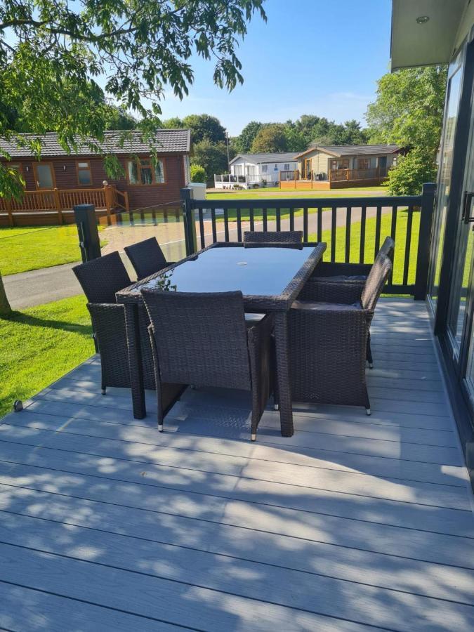 Superior 6 Berth Holiday Home In Suffolk Saxmundham Ngoại thất bức ảnh