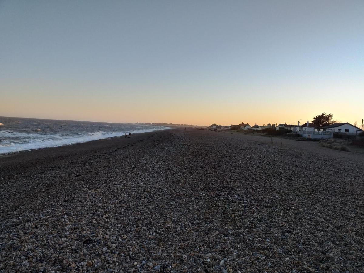 Superior 6 Berth Holiday Home In Suffolk Saxmundham Ngoại thất bức ảnh