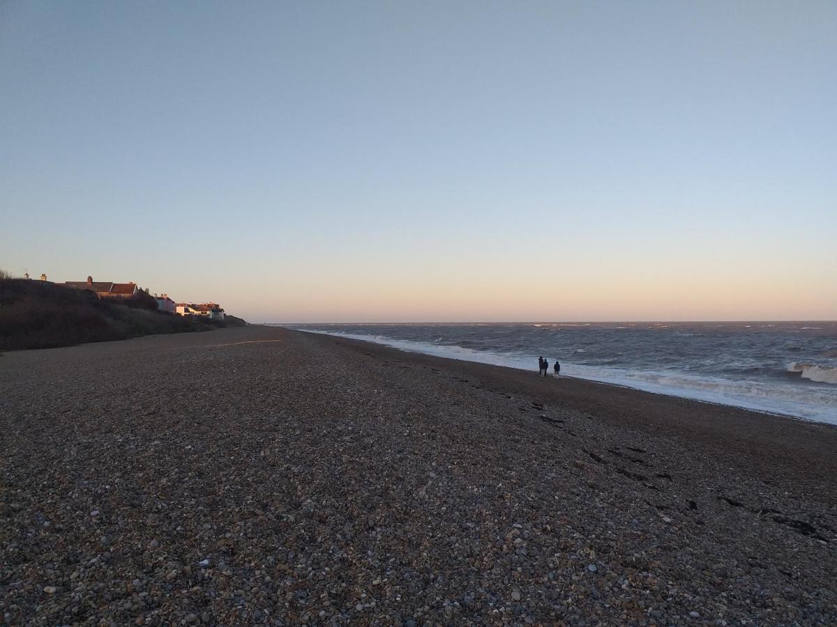 Superior 6 Berth Holiday Home In Suffolk Saxmundham Ngoại thất bức ảnh